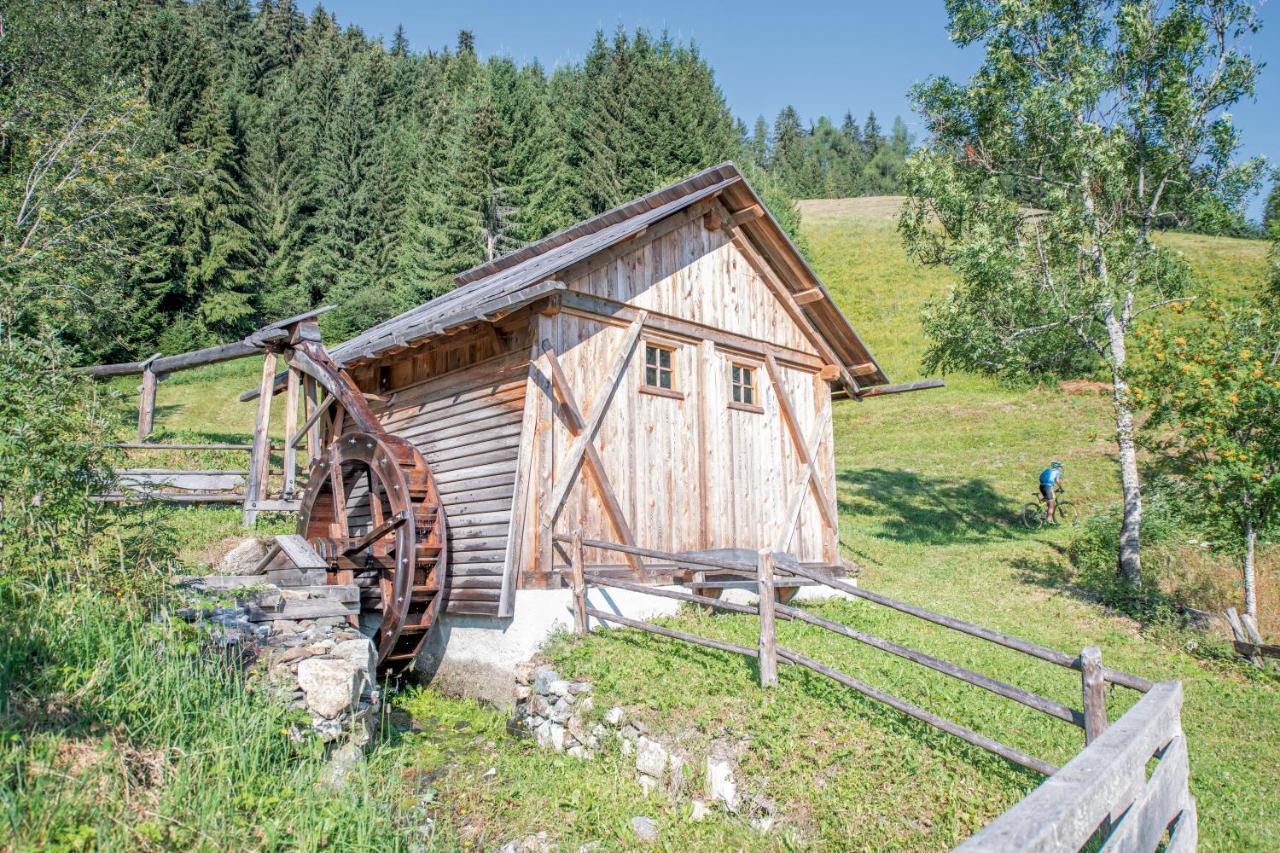 Silentium Dolomites Chalet Since 1600 Monguelfo-Tesido / Welsberg-Taisten Exterior photo