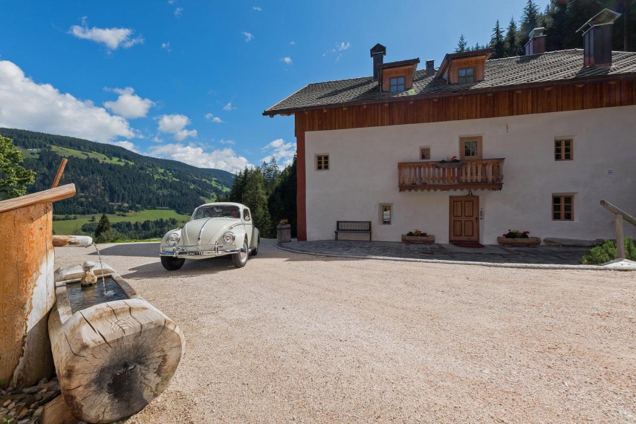 Silentium Dolomites Chalet Since 1600 Monguelfo-Tesido / Welsberg-Taisten Exterior photo