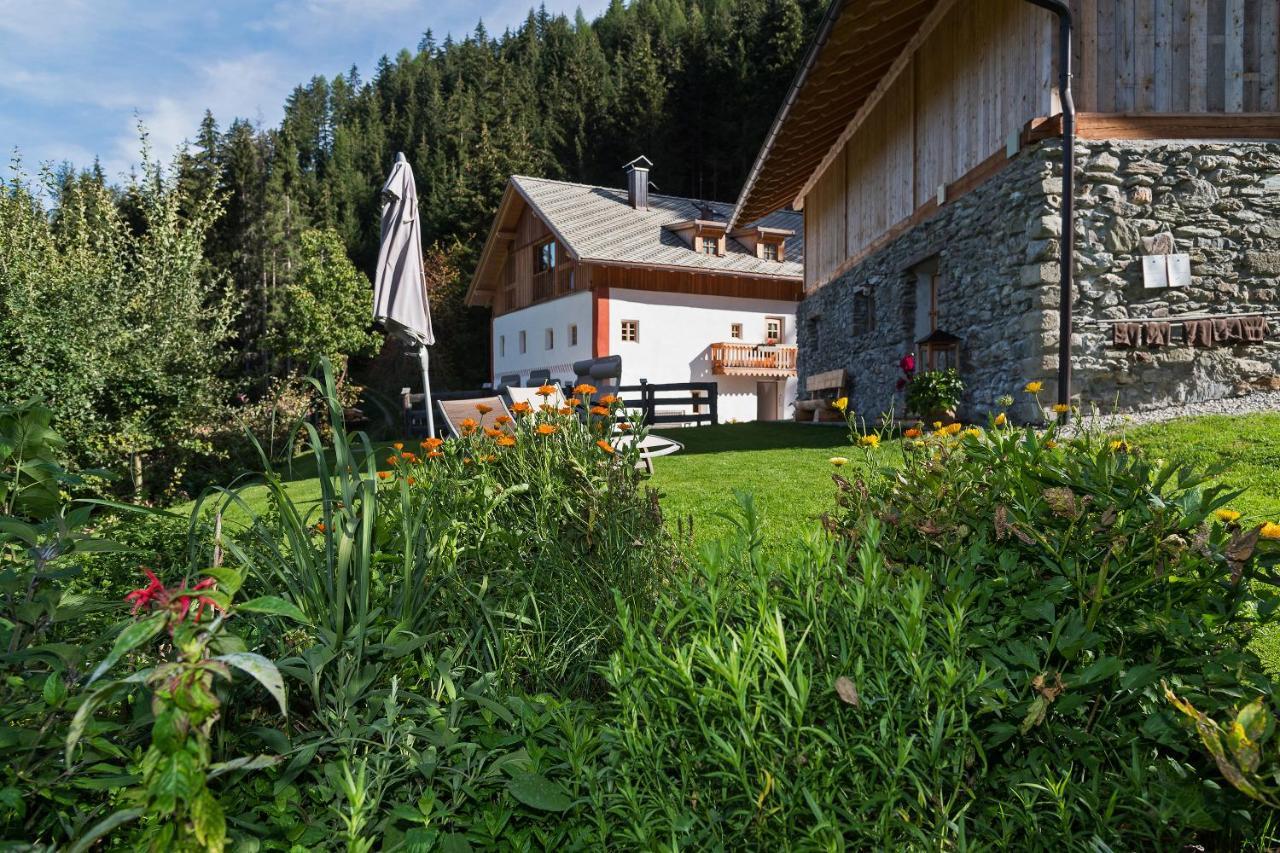 Silentium Dolomites Chalet Since 1600 Monguelfo-Tesido / Welsberg-Taisten Exterior photo